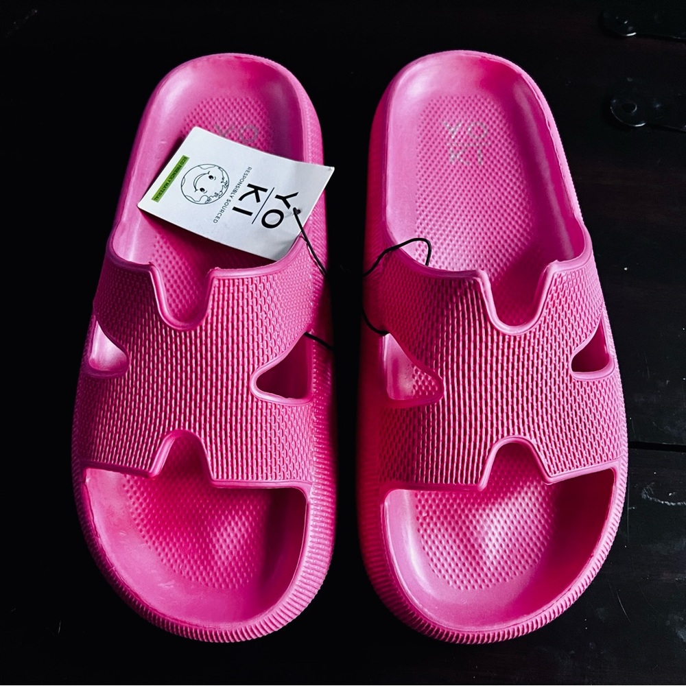 Yo Ki Gretta H Band Slides